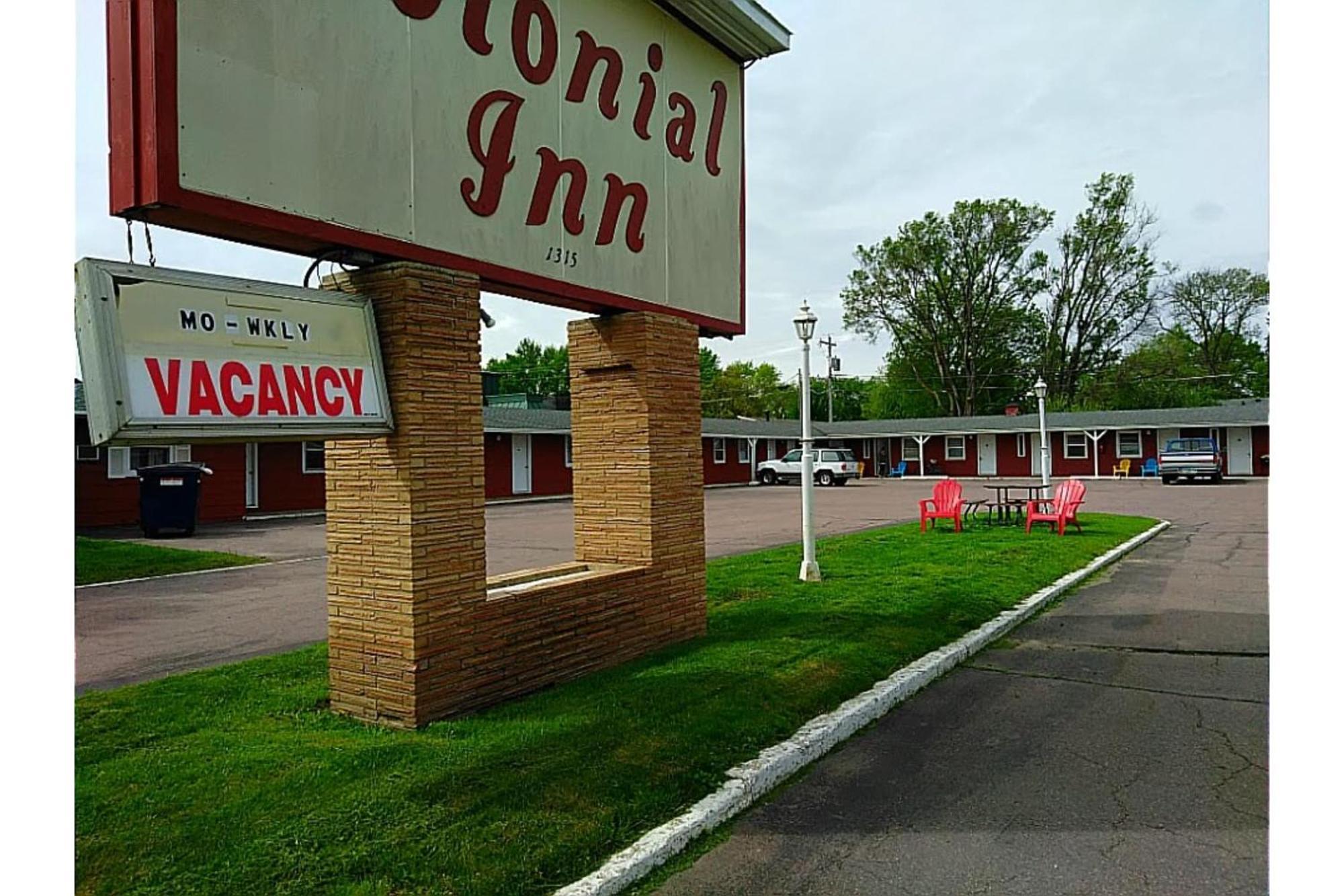 Colonial Inn Extended Stay By Oyo New Ulm Dış mekan fotoğraf